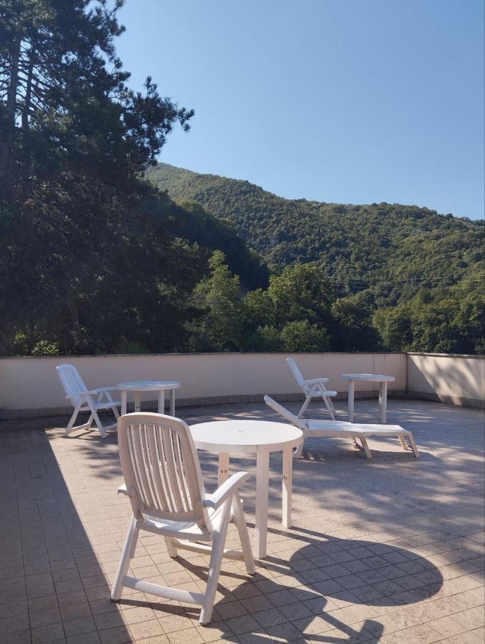 Bed and Breakfast Villino Chelidonia Subiaco Exterior foto